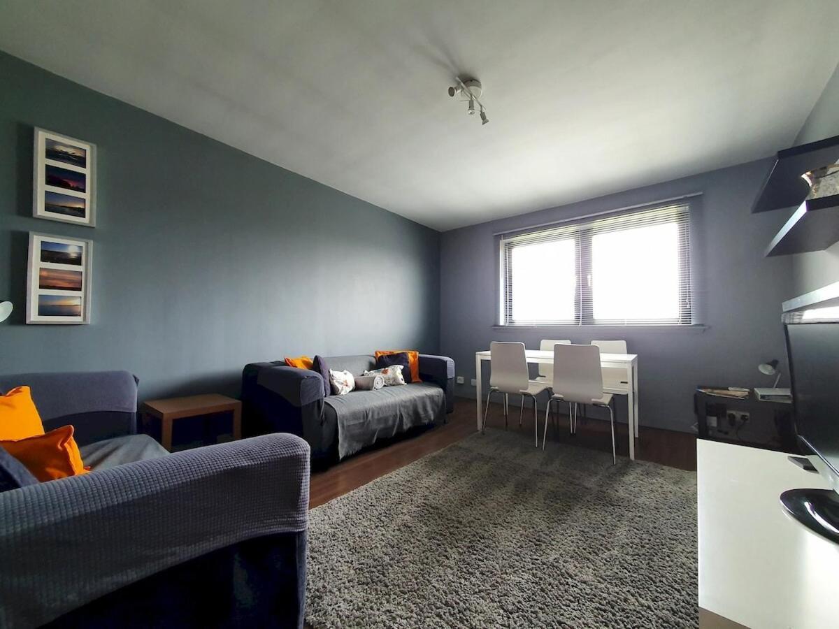 2 Bedroom, Free Parking & Netflix Near Hospitals Aberdeen Zewnętrze zdjęcie